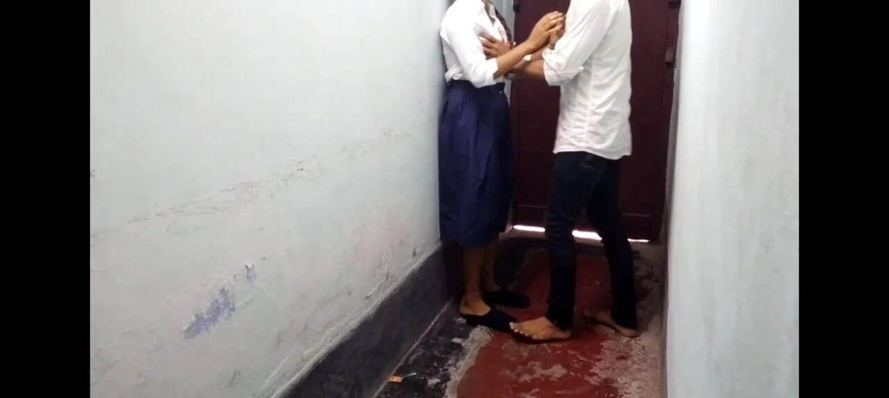 First time Indian school girl sex video leaked